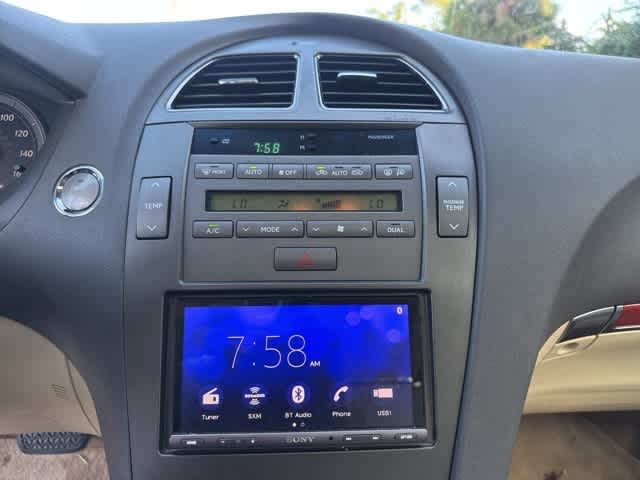 Thumbnail: 2011 Lexus ES - 14