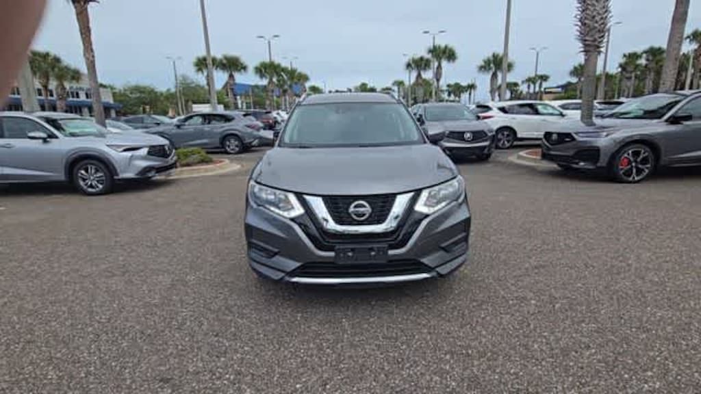 Used 2019 Nissan Rogue SV SUV