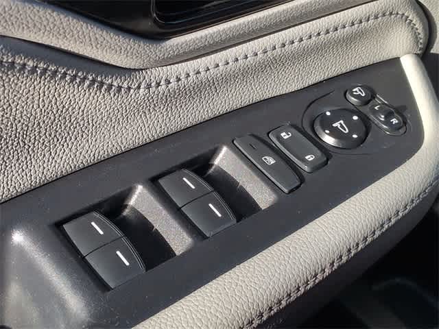 Thumbnail: 2022 Honda Odyssey - 42