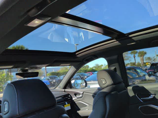 Thumbnail: 2026 Acura RDX - 23