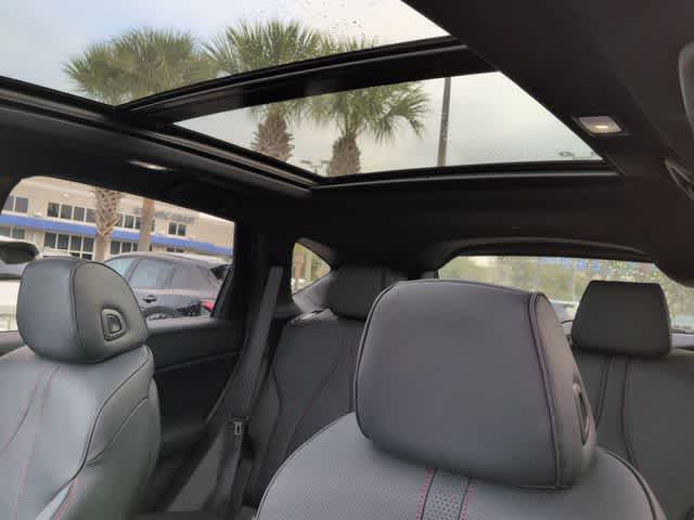 Thumbnail: 2026 Acura RDX - 20