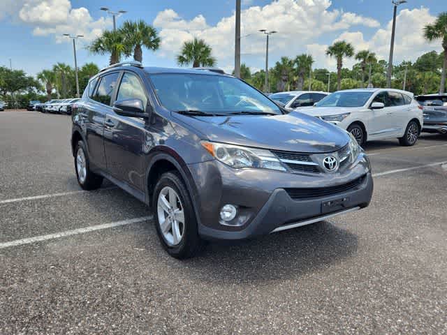 Thumbnail: 2014 Toyota RAV4 - 2