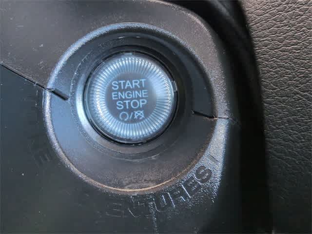 Thumbnail: 2023 Jeep Renegade - 38