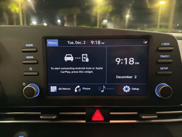 Thumbnail: 2022 Hyundai Elantra - 11