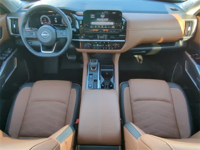 Thumbnail: 2025 Nissan Pathfinder - 16