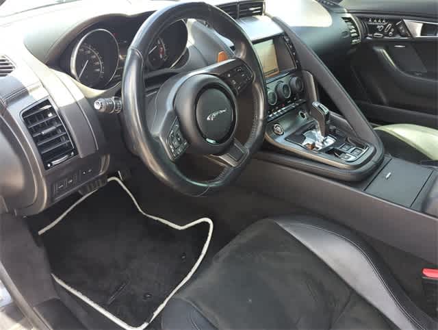 Thumbnail: 2016 Jaguar F-Type - 10