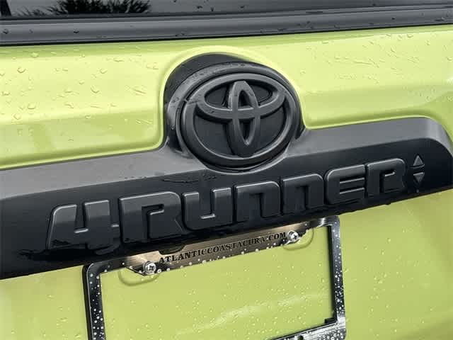 Thumbnail: 2022 Toyota 4Runner - 13