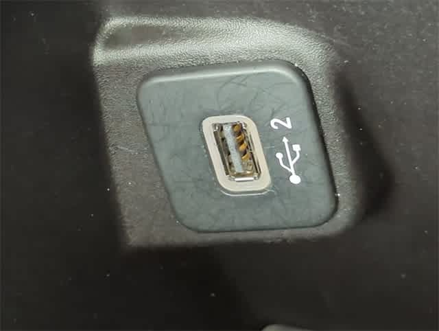 Thumbnail: 2022 Jeep Wrangler - 32