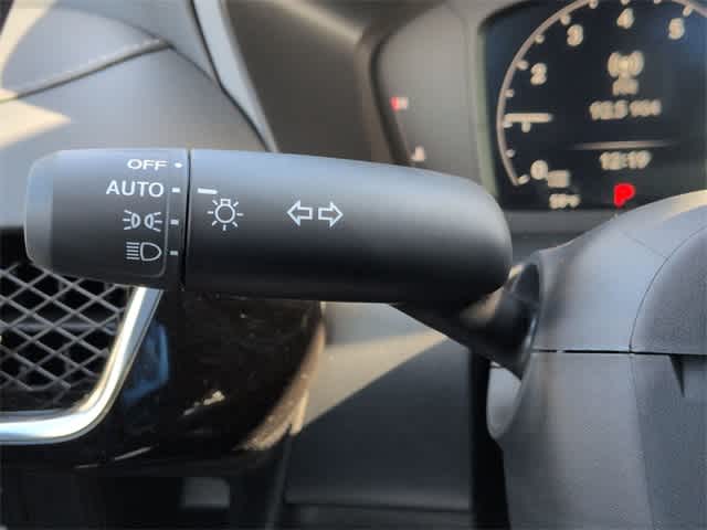 Thumbnail: 2025 Acura ADX - 29