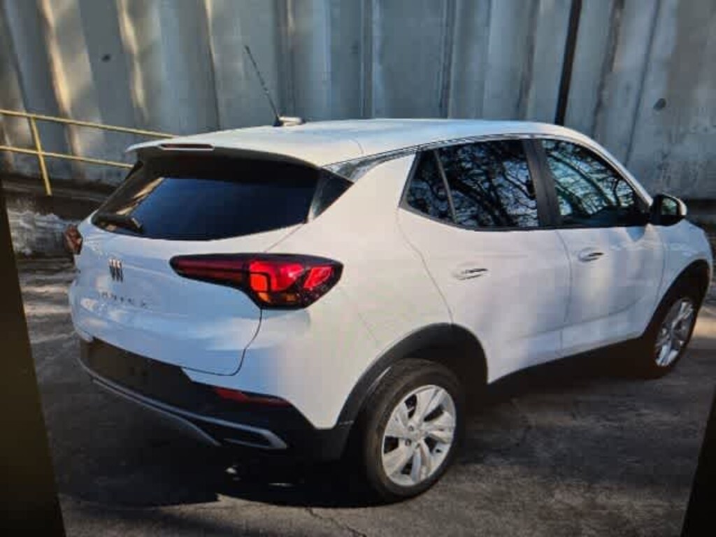 Used 2024 Buick Encore GX Preferred SUV