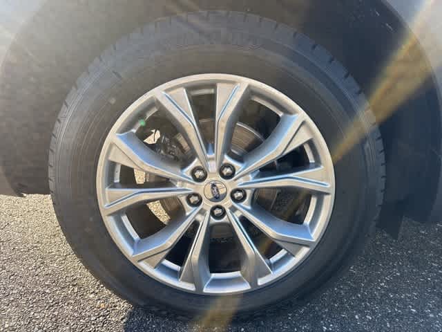 Thumbnail: 2020 Ford Explorer - 13