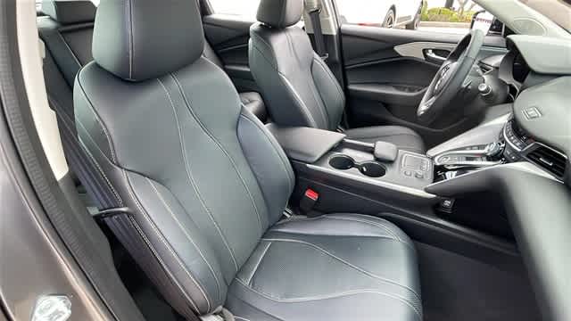 Thumbnail: 2025 Acura TLX - 15