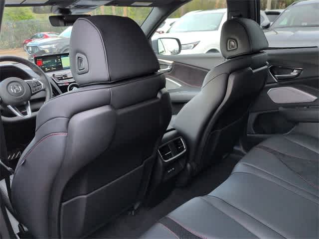 Thumbnail: 2026 Acura RDX - 19