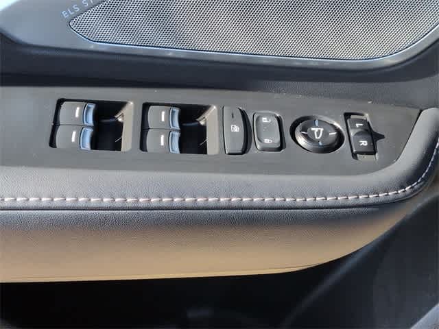 Thumbnail: 2023 Acura RDX - 42