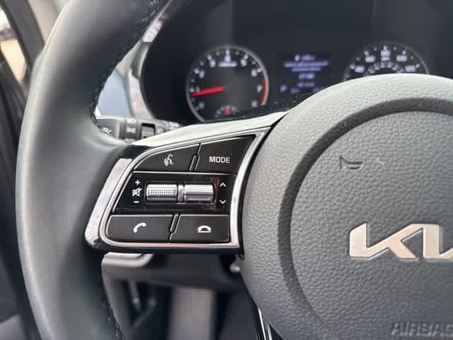 Thumbnail: 2023 Kia Seltos - 21