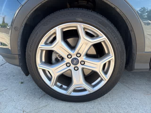 Thumbnail: 2019 Ford Escape - 2