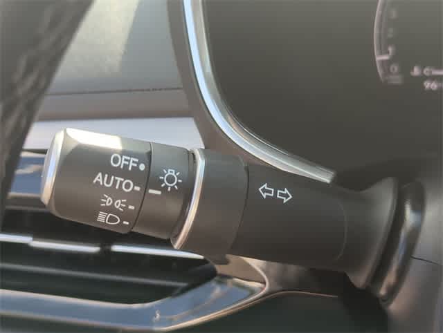 Thumbnail: 2025 Acura MDX - 28