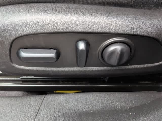 Thumbnail: 2019 Chevrolet Malibu - 18