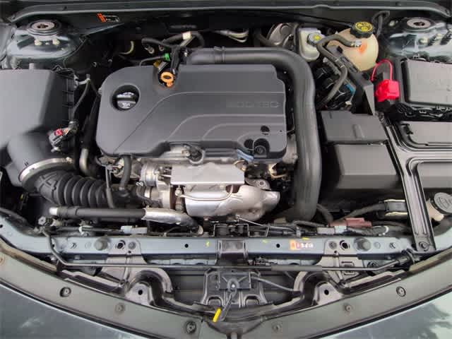 Thumbnail: 2019 Chevrolet Malibu - 15