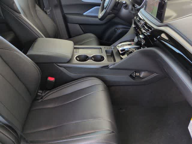 Thumbnail: 2026 Acura MDX - 24