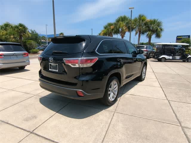 Thumbnail: 2016 Toyota Highlander - 8
