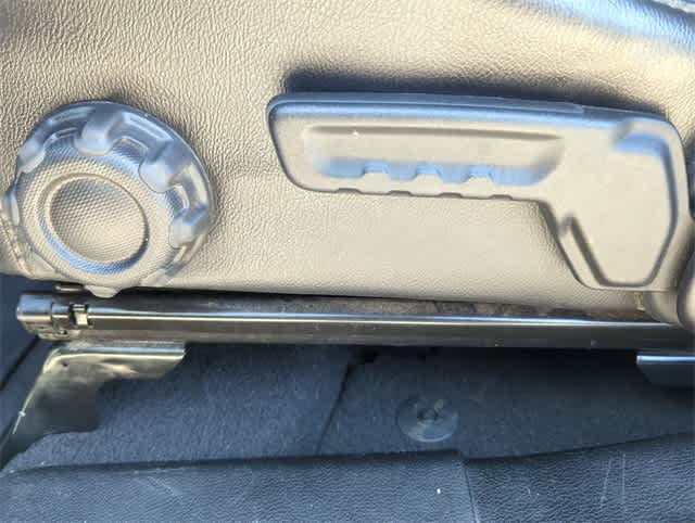 Thumbnail: 2021 Jeep Wrangler - 18