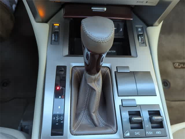 Thumbnail: 2015 Lexus GX - 35