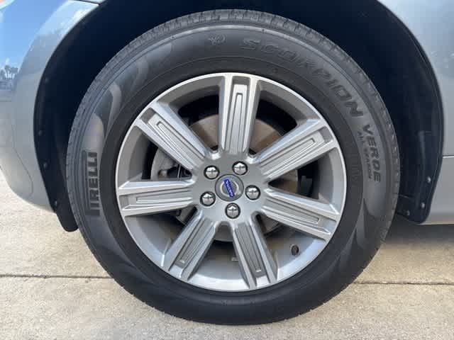 Thumbnail: 2016 Volvo XC60 - 5