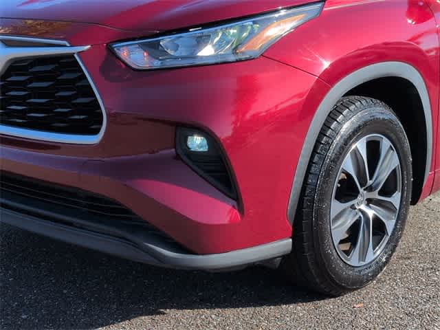 Thumbnail: 2020 Toyota Highlander - 11