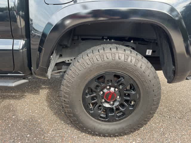Thumbnail: 2022 Toyota Tacoma - 10