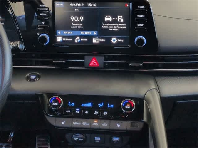 Thumbnail: 2022 Hyundai Elantra - 30