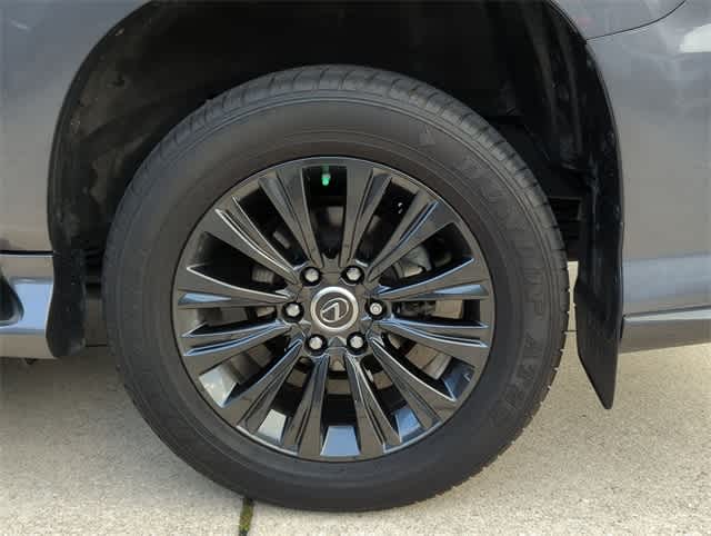 Thumbnail: 2023 Lexus GX - 14