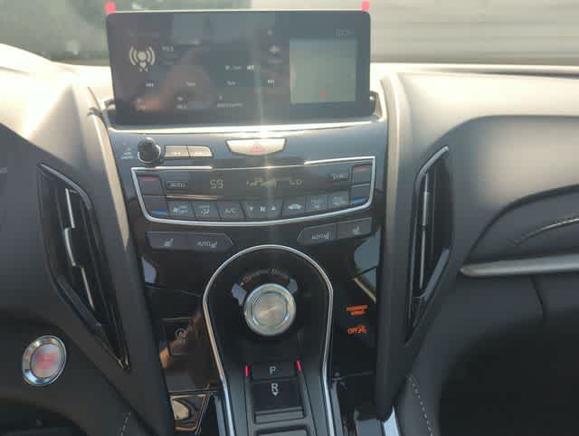 Thumbnail: 2025 Acura RDX - 29