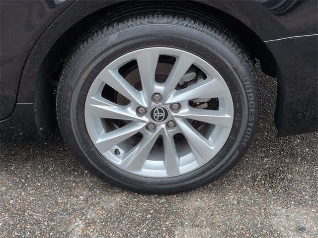 Thumbnail: 2024 Toyota Camry - 14