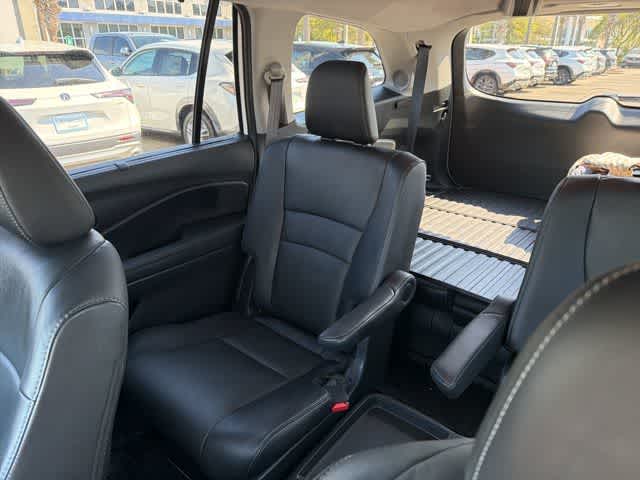 Thumbnail: 2021 Honda Pilot - 14