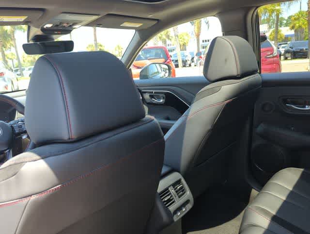 Thumbnail: 2025 Acura ADX - 19