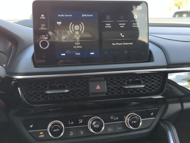 Thumbnail: 2025 Acura ADX - 30