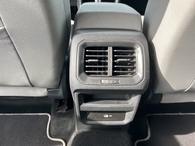 Thumbnail: 2024 Volkswagen Taos - 8