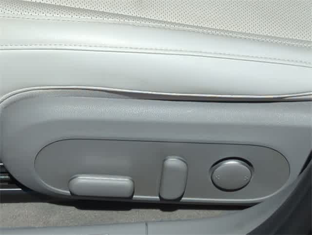 Thumbnail: 2023 Hyundai Ioniq 6 - 18