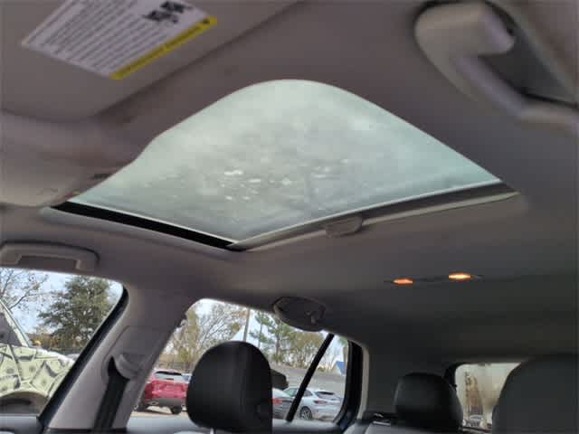 Thumbnail: 2021 Volkswagen Golf - 20