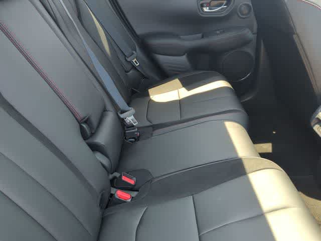 Thumbnail: 2025 Acura ADX - 22