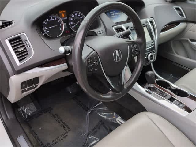Thumbnail: 2015 Acura TLX - 10