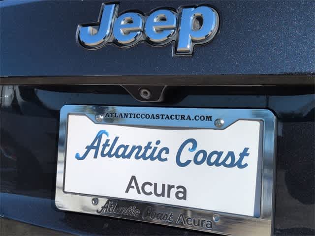 Thumbnail: 2014 Jeep Grand Cherokee - 12