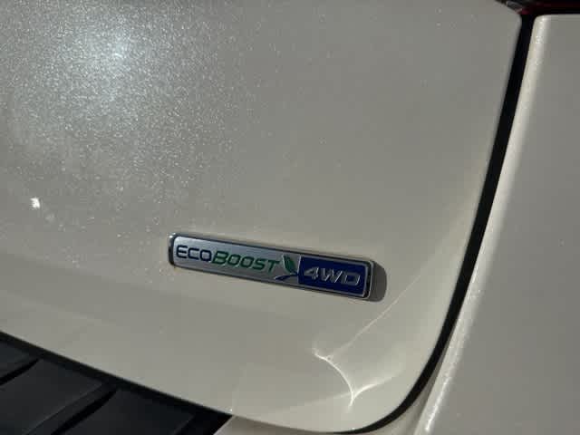 Thumbnail: 2020 Ford Explorer - 10