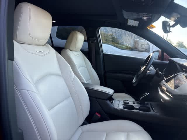 Thumbnail: 2020 Cadillac XT4 - 5