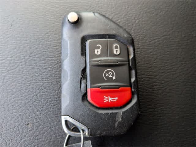 Thumbnail: 2020 Jeep Wrangler - 35