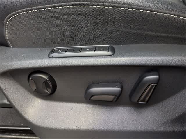 Thumbnail: 2024 Volkswagen Atlas - 18