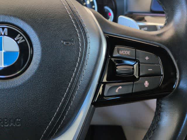 Thumbnail: 2018 BMW 5 Series - 27