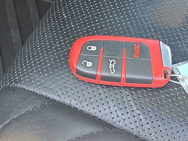 Thumbnail: 2015 Dodge Challenger - 34