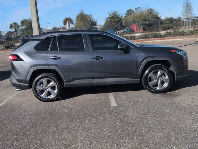 Thumbnail: 2021 Toyota RAV4 - 9